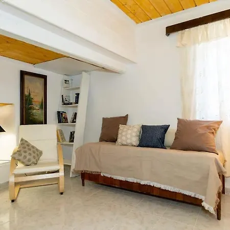 Chrysa S House Hydra (Saronic Islands)