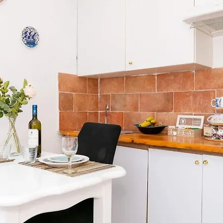 Apartment Chrysa S House *